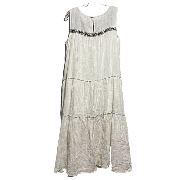 NWT Max Studio Women's Large White Embroidered Round Neck Sleeveless Maxi Dress‎ - Picture 6 of 15